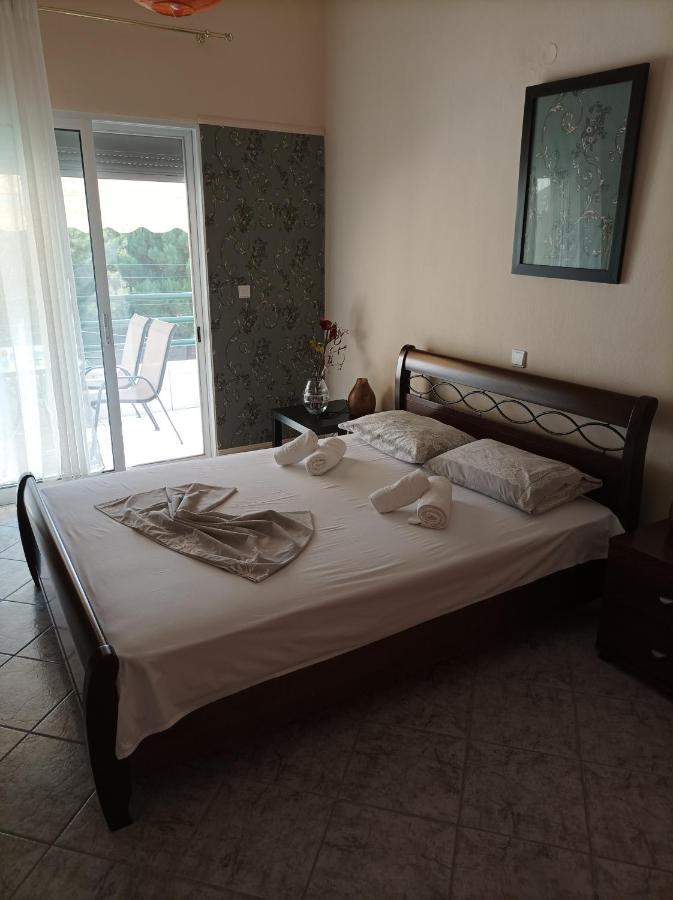 Dimitra Apartment