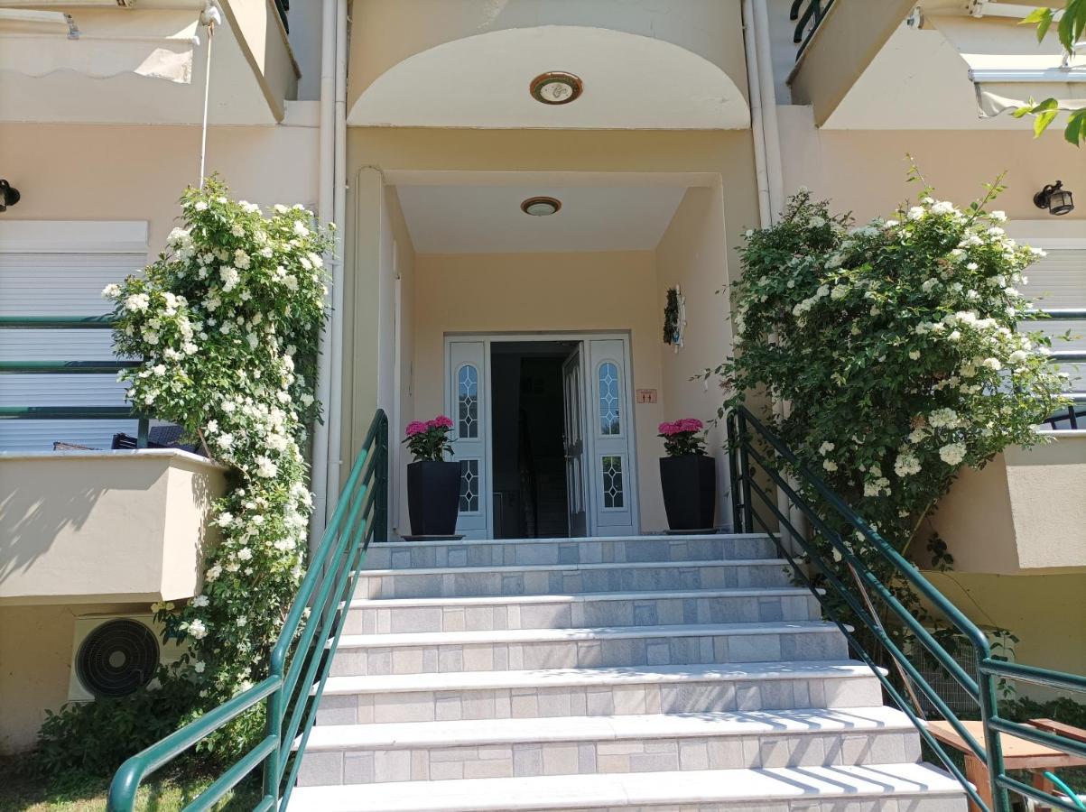 Dimitra Apartment *
